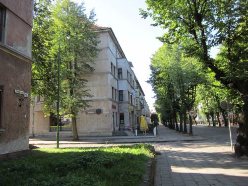 S. Neries Street