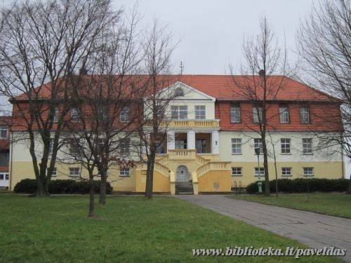 Statybininkų pr. 2, 2013 m.