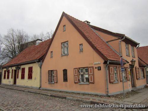 Bružės g. 2; Skerdėjų g. 12, 2013 m.