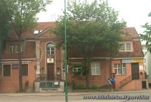 Liepu Str. 3, 2002.
