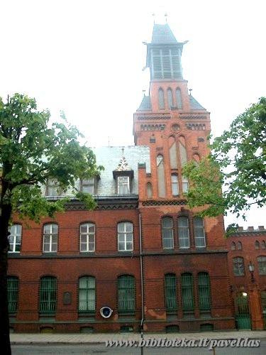 Liepų g. 16, 2002m.