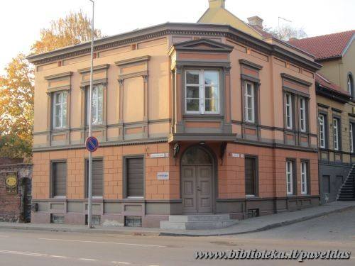 Kuršių a. 1, 2012 m.
