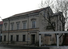 37 H. Manto St. 2023.