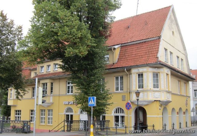 1 Tiltu St. 2013.