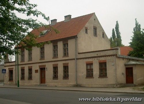 13 Tilzes St., 2002.
